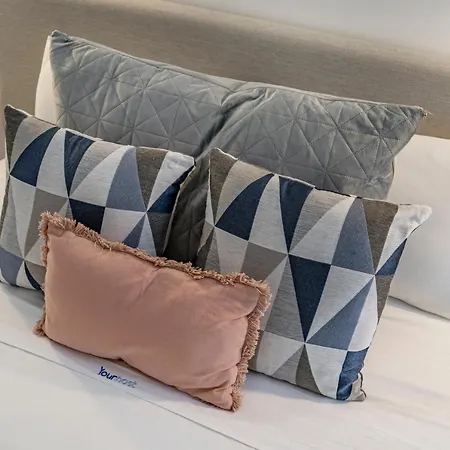 Almada Glamorous & Chic Downtown Appartement *