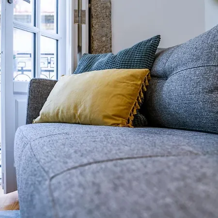 Almada Glamorous & Chic Downtown *