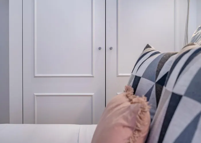 Almada Glamorous & Chic Downtown Porto