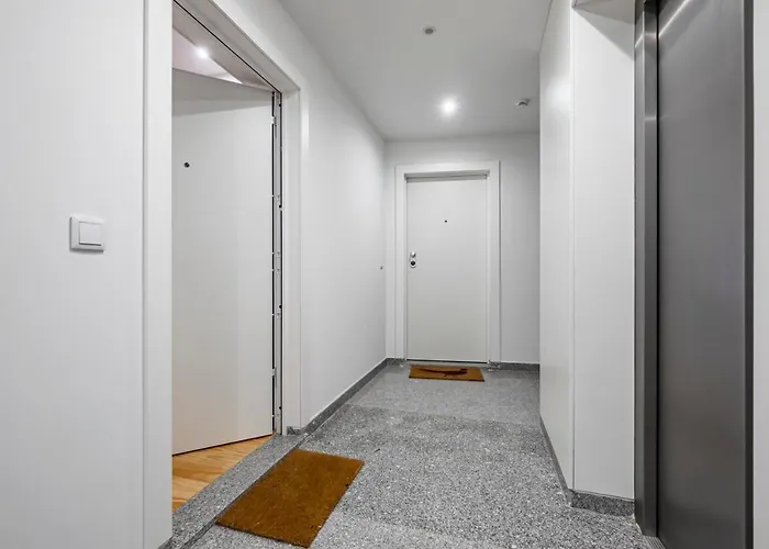 Almada Glamorous & Chic Downtown * Porto